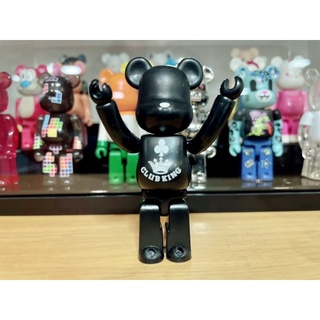 (ของแท้) Be@rbrick Series 18 Rare Secret: Club King (Bearbrick)