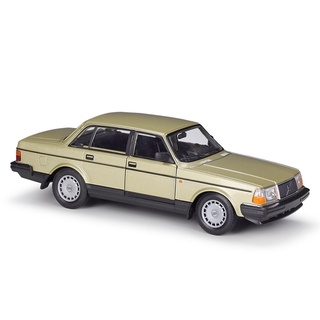 โมเดลรถยนต์ Welly 1:24 Volvo 240 GL ของเล่นสําหรับเด็ก