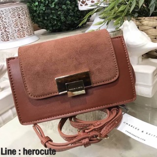 CHARLES &amp; KEITH STONE BUCKLE SLING BAG ของแท้ ราคาถูก