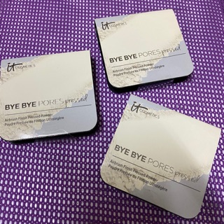 it cosmetics bye bye pores pressed ขนาด 2.4g