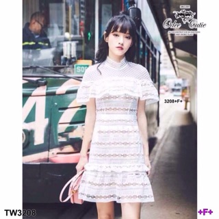 Dress ลูกไม้ลายสวย