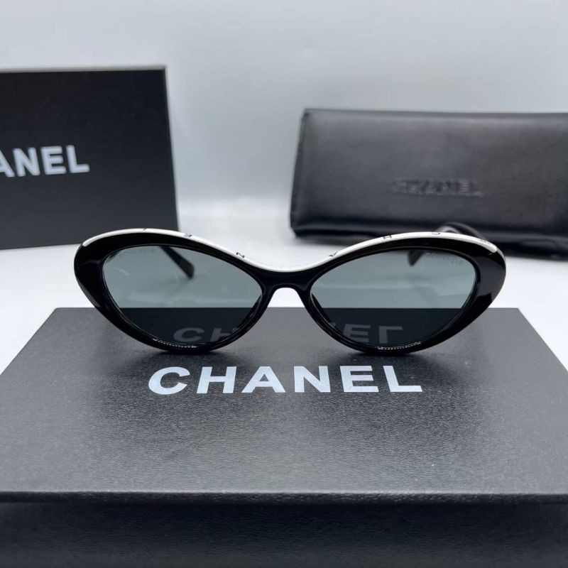 Chanel​ Oval​ Sunglasses​ VIP​ black