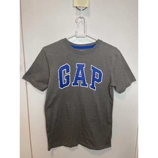 new* GAP gray t-shirt