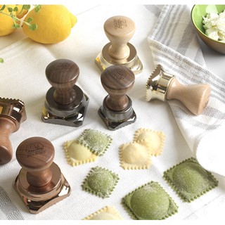 Ravioli Stamp ที่กดสำหรับทำเกี้ยว Ravioli, ทำขนม รูปสี่เหลี่ยมขอบหยัก 45 / 60 มม พร้อมรับประกัน 1 ปี