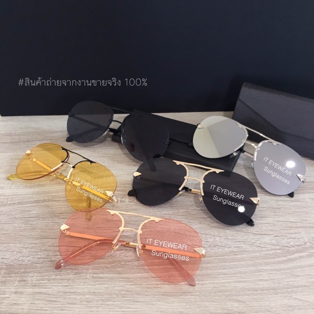 แว่นกันแดด Karen walker - Hangover