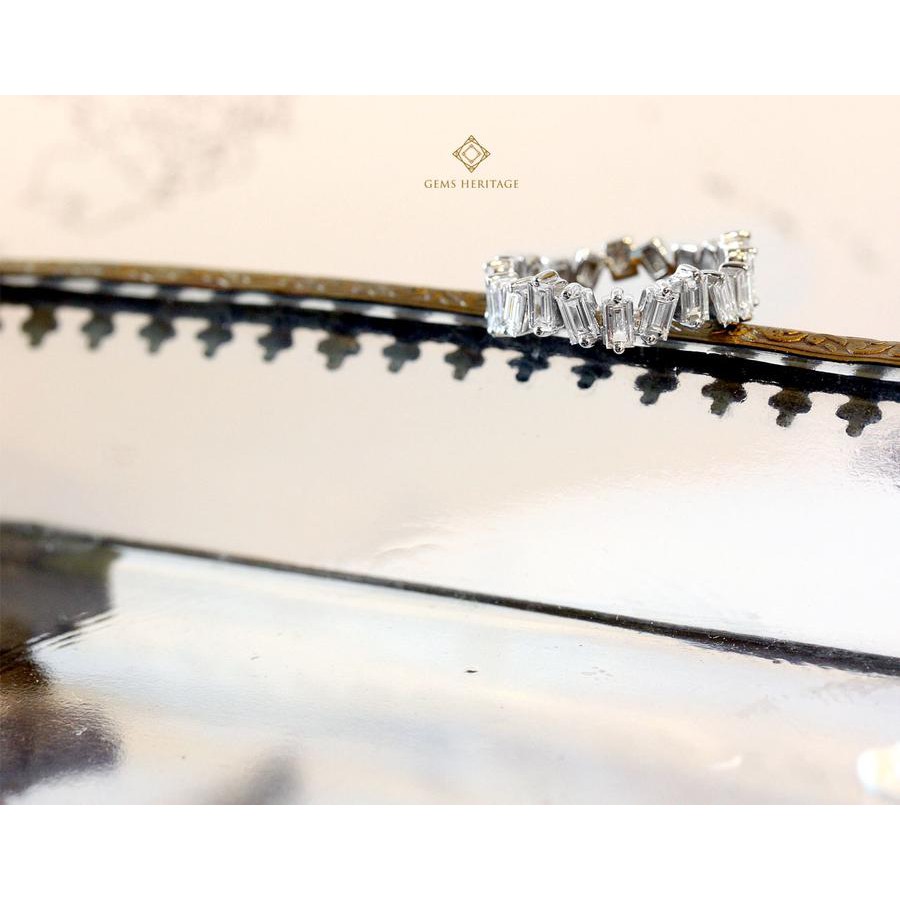 Gems Heritage แหวนเพชรbaguette  แหวนเพชรแท้ น้ำ98 VVS2-VS1 เรือน 18K ทองคำขาว แหวนแถว (RWG223)(B)