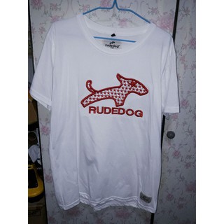 เสื้อยืดสีขาวลายปักสีแดงrudegog  ตัวสุนัขสีแดง