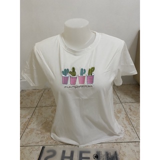 เสื้อยืด Shein  ( M )