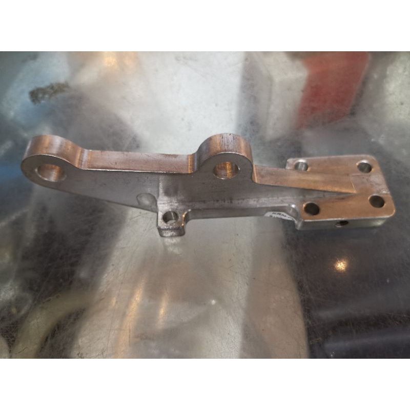 Y15 Kozi USD FORK BRACKET