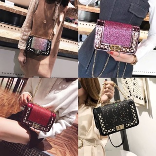 กระเป๋าสะพายข้าง 💕พร้อมส่ง 125 บาทเท่าน้าน🔥