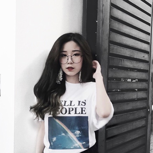 เสื้อเชิ้ต "Hell is people"