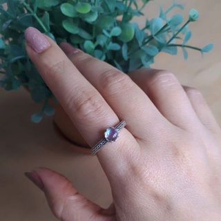 Anna Moonstone Ring​ แหวน​แอนนามู​นส​โตน​ ตัวเรือน​เงิน​แท้​
