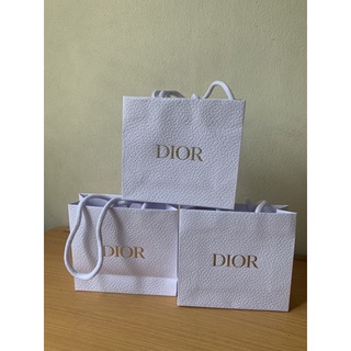 ถุงกระดาษแบรนด์ DIOR แท้ 💯% (1)