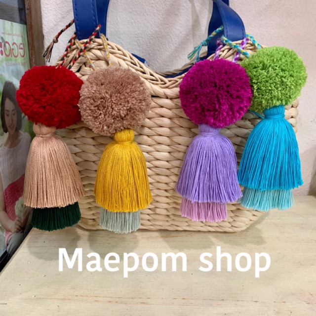 น่ารัก,ของขวัญ พู่ปอมปอม ห้อยกระเป๋าหลากสี