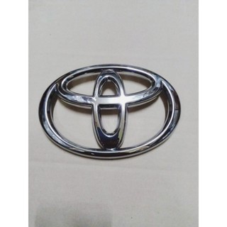 โลโก้หน้ากระจัง Toyota Vigo 2004 - 2012 ใหม่แท้