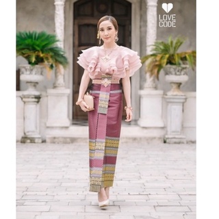 ชุดทำบุญ ชุดไทยงานบวช ชุดเพื่อนเจ้าสาว ชุดไทยงานแต่ง ชุดไทยออกงาน ชุดไทยแบบดารา ชุดไทยผ้าแก้วแขนระบาย
