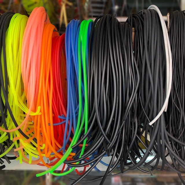 สายน้ำมัน เส้นดำ สี IRC 1 เมตร