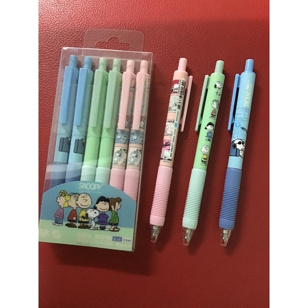 M&G SGPH9430 ปากกาเจล snoopy หมึกน้ำเงินแพ็ค 6 ด้าม