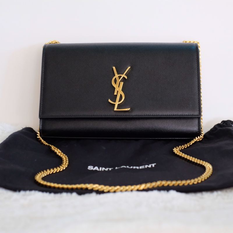 ❌SOLD❌ Used super new YSL Kate Medium Black