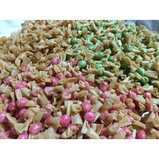 ขนมผูกรักครึ่งกิโล 500 กรัม รวมไส้ ไส้ปลา มะพร้าว สับปะรด
