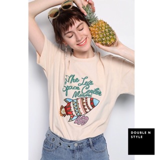 เสื้อยืด Basic ลาย space