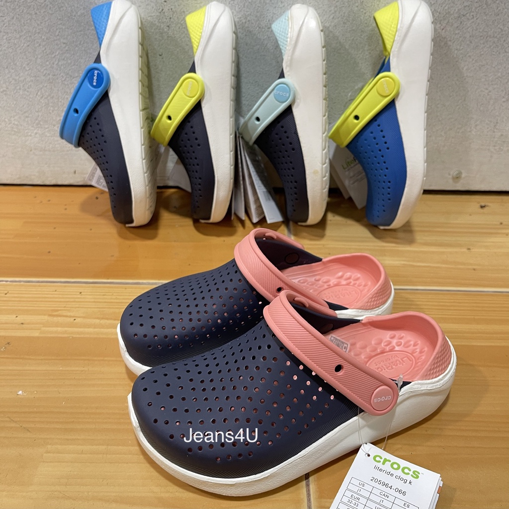รองเท้าเเตะ KIds SHOES เด็กไซร้ 26 ถึง 35 สีกรมใหม่ผลิตจากยางอย่างดี นิ่ม เบา ไม่ลื่น ราคาถูก