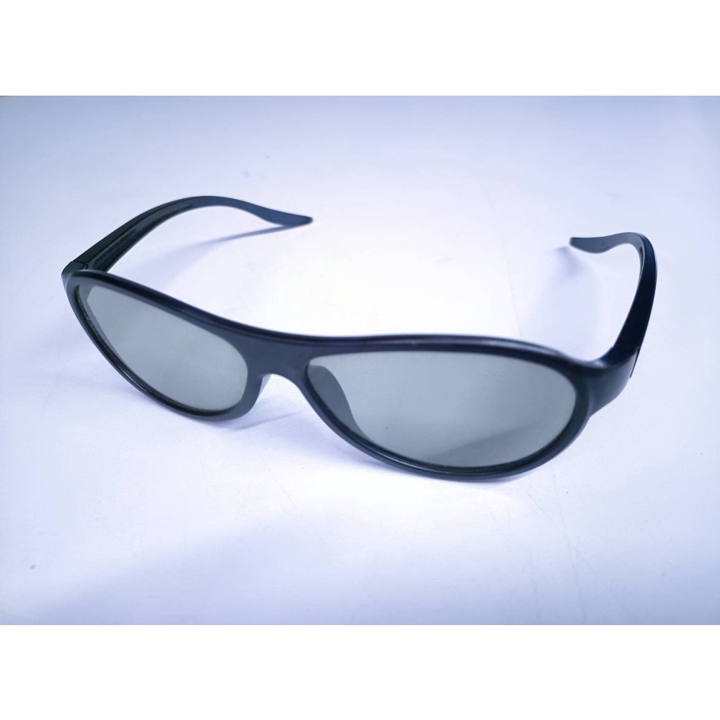 แว่นตา 3 มิติ สำหรับเด็ก LG รุ่น AG-F330 ของแท้ 100% (สินค้ามือสอง สภาพดี)