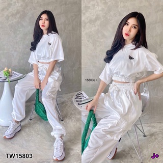 TW15803 Set 2 ชิ้น เสื้อครอปคอกลม แขนสั้น ชายเย็บยางยืดรูดเอว มาพร้อมกางเกงขายาวเอวสูง และเอวยางยืด มีสายรูดผูกเอว