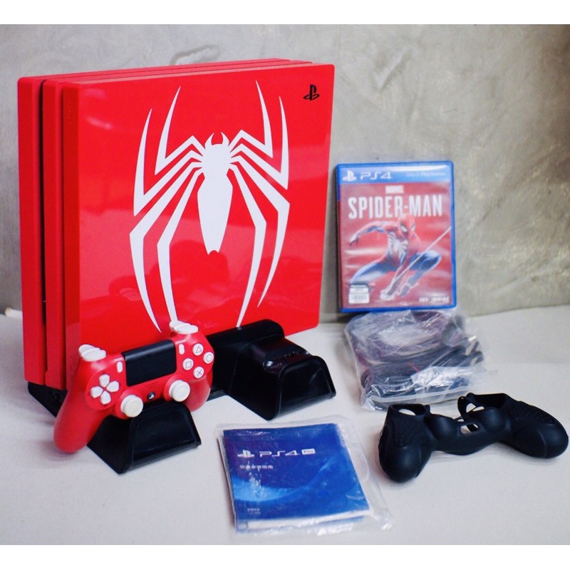 ps4 pro 1 TB Limited spiderman🌈