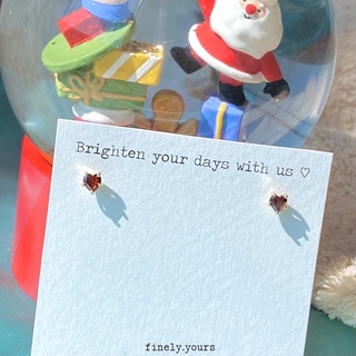 finely.yours 925 Sterling Silver Jewelry| ต่างหูเงินแท้ ประดับพลอยรูปหัวใจสีแดง // Santa Heart Earrings