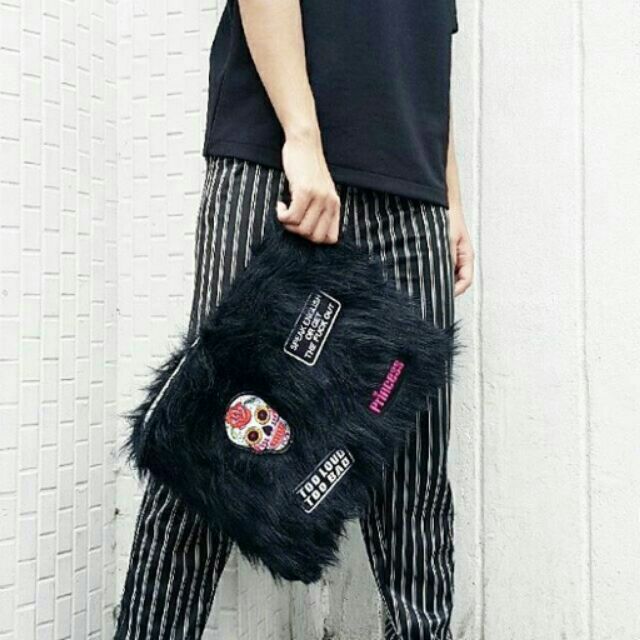 Clutch bag