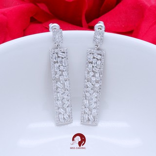 Miss Earring ต่างหูเพชรห้อยสี่เหลี่ยมฉลุ Fantasia Earrings สุดหรู คุณภาพสูง เงินแท้ 925