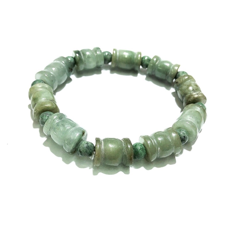 พร้อมส่ง สร้อยข้อมือ สีโทนเขียวธรรมชาติ หินหยกไผ่ คั้นหยกกลม