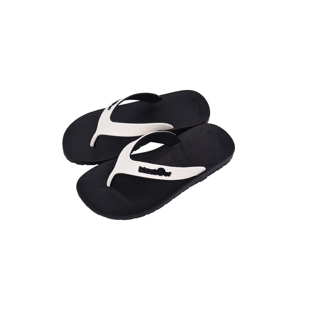BlackOut CrossKids หูหนีบ รองเท้าเด็กพื้นดำ(หูขาวดำ)