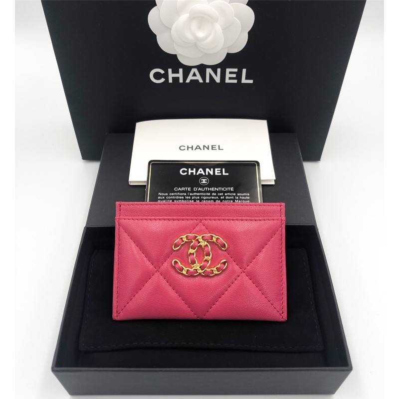 New Chanel 19 Card Holder Holo 29xxxx