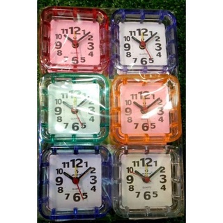 นาฬิกาปลุกแบบเหลี่ยมสีใสQuartz