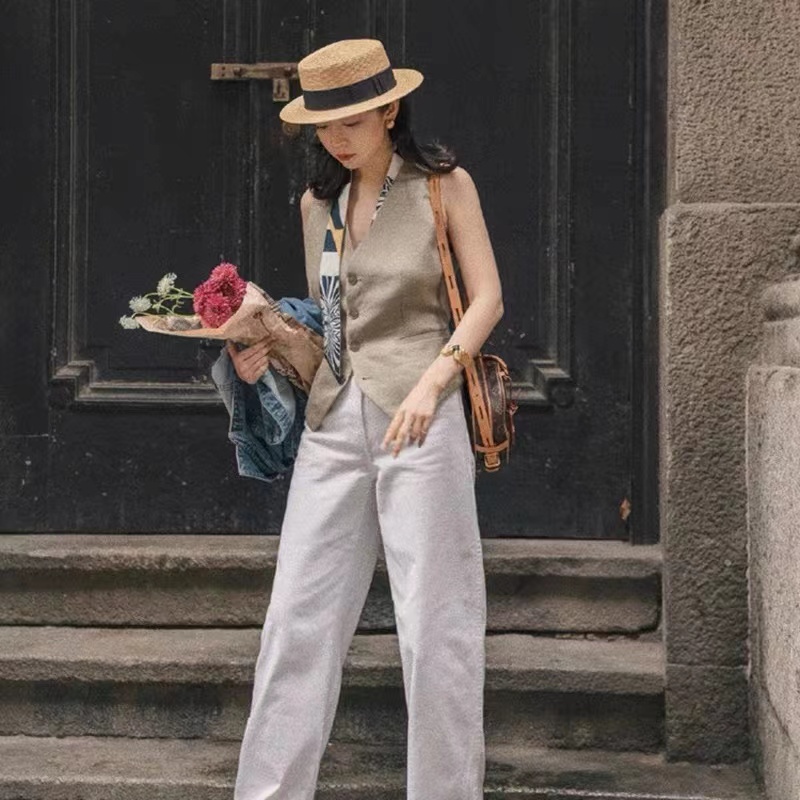 ส่งทันที Cici(NO. 2247)TankTop🪄 เสื้อเบลเซอร์แขนกุดคอวี ดีเทลกระดุมผ่ากลางสไตล์วินเทจเกาหลี - รูปที่ 6