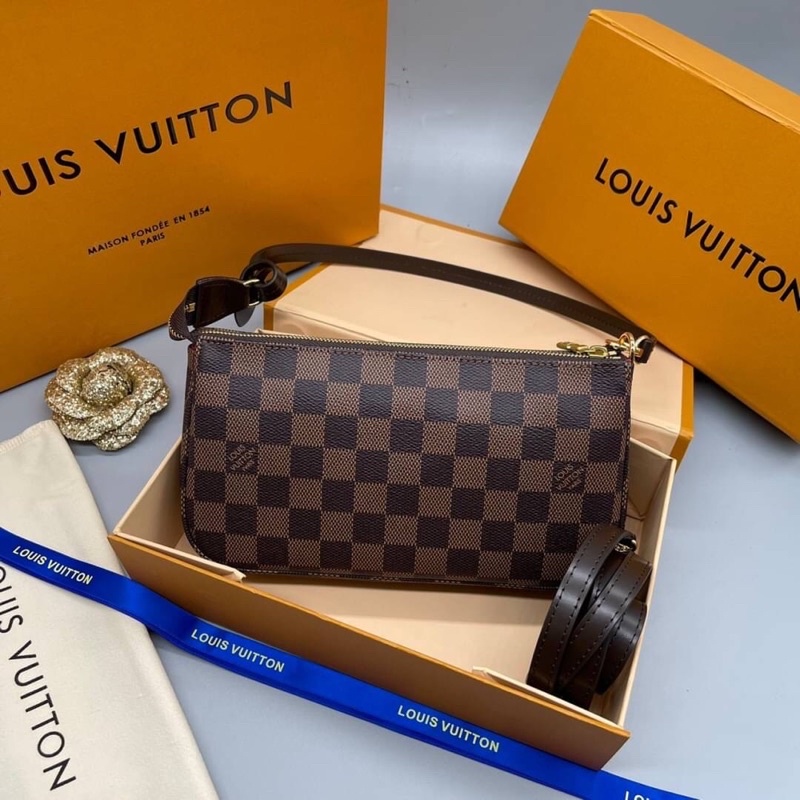 🌟พร้อมส่ง🌟 lv pochette accessories