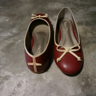 CRIMSON - HAPPY TWO-TONE FLAT