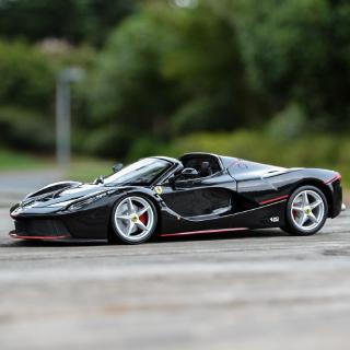 Bburago 1:24 Ferrari Laferrari Sperta รถหล่อแบบคงที่โมเดลของเล่นงรถยนต์านอดิเรกของสะสม