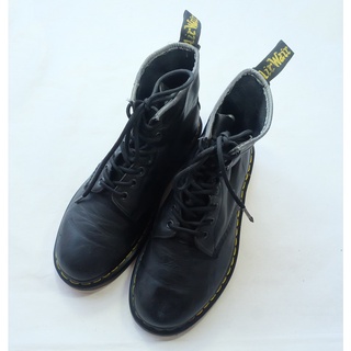 Dr.Martens 1460 Smooth Leather Size 41EU สีดำ มือสอง ของแท้