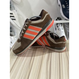 รองเท้า Adidas size44