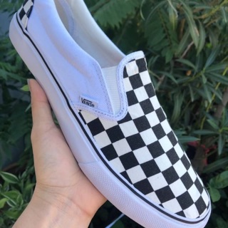 Vans old สลิปออน เข้าใหม่ มี  6 สี เลื่อนดูรูปถัดไปนะค่ะ