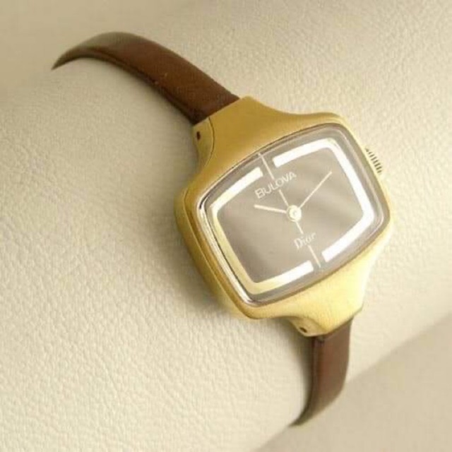 นาฬิกาdior for bulova mechanical watch 1971-72 tsota