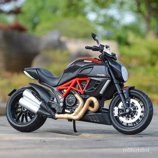 รถมอเตอร์ไซค์ 1:12 Ducati Diavel Carbon [Maisto]