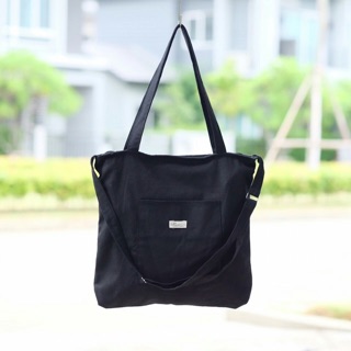 Bow Basic Bag in Black