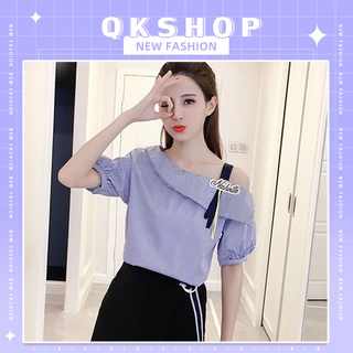 QKshop ✨เสื้อเปิดไหล่แขนตุ๊กตา มี2สีให้เลือก สีฟ้าอ่อนกับสีชมพู เนื้อผ้านิ่มสวมใส่สบาย น่ารักสุดๆๆ 🥰🛍️