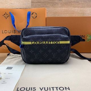 กนะเป๋าสะพาย Lv คาดอก/คาด้อว หนังแท้พร้อมอุปกรณ์