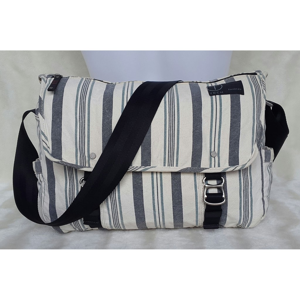 Tumi T-tech  Essential Gear  Bag กระเป๋าสะพาย แคนวาส
