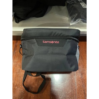 กระเป๋าเก็บความเย็น SAMSONITE BAG สินค้าพร้อมส่ง ถ่ายสดจากสินค้าจริง ขนาด10x7นิ้วค่ะ